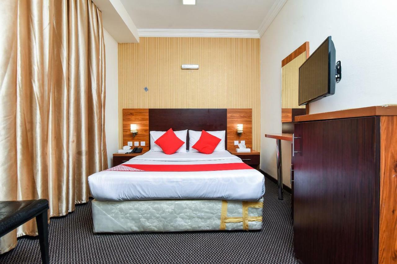 Central Paris Hotel, Baniyas Square Dubai Dış mekan fotoğraf