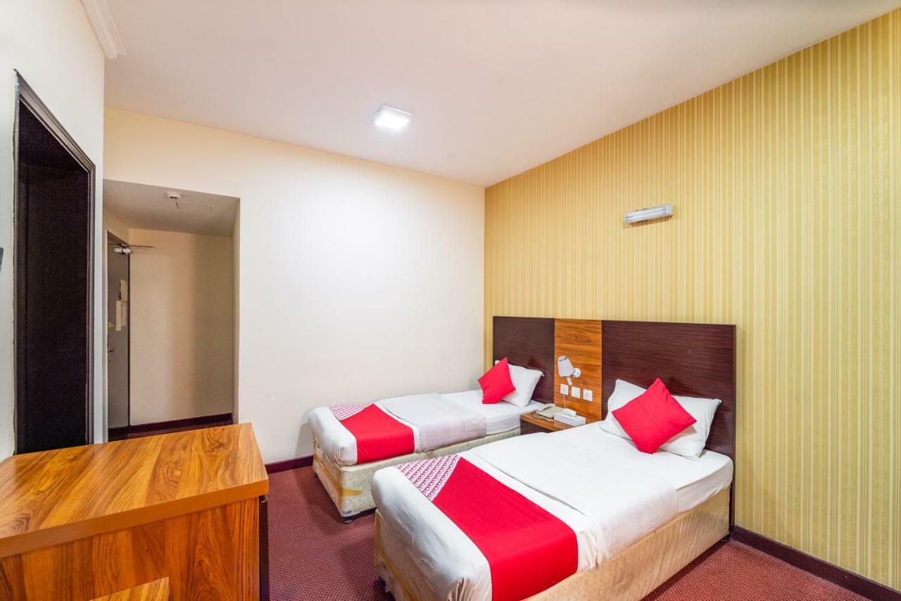 Central Paris Hotel, Baniyas Square Dubai Dış mekan fotoğraf