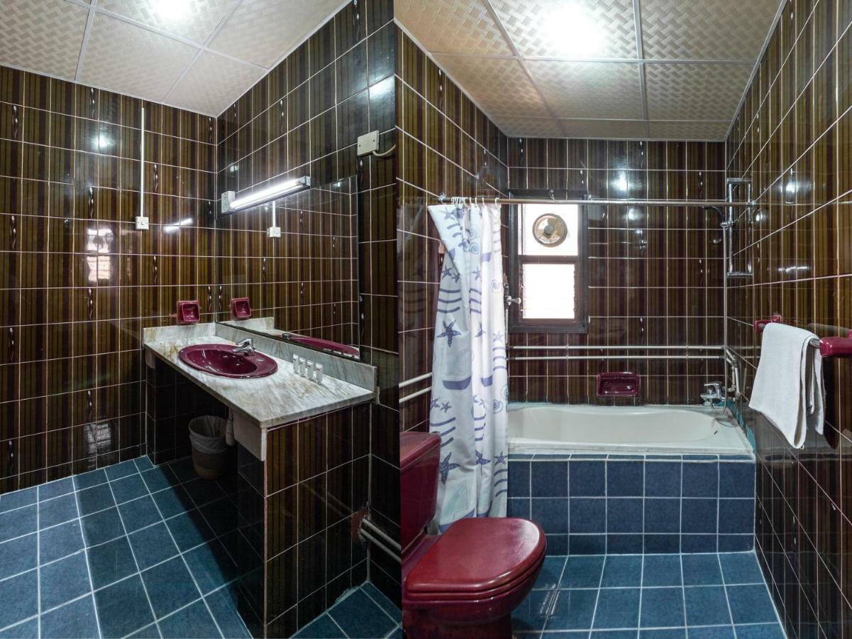 Central Paris Hotel, Baniyas Square Dubai Dış mekan fotoğraf